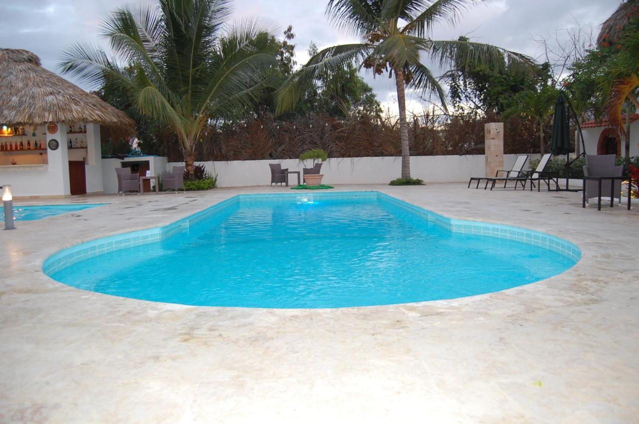 Nuovo Hotel Playa Catalina ลาโรมานา ภายนอก รูปภาพ