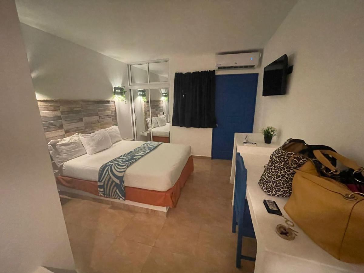 Nuovo Hotel Playa Catalina ลาโรมานา ภายนอก รูปภาพ